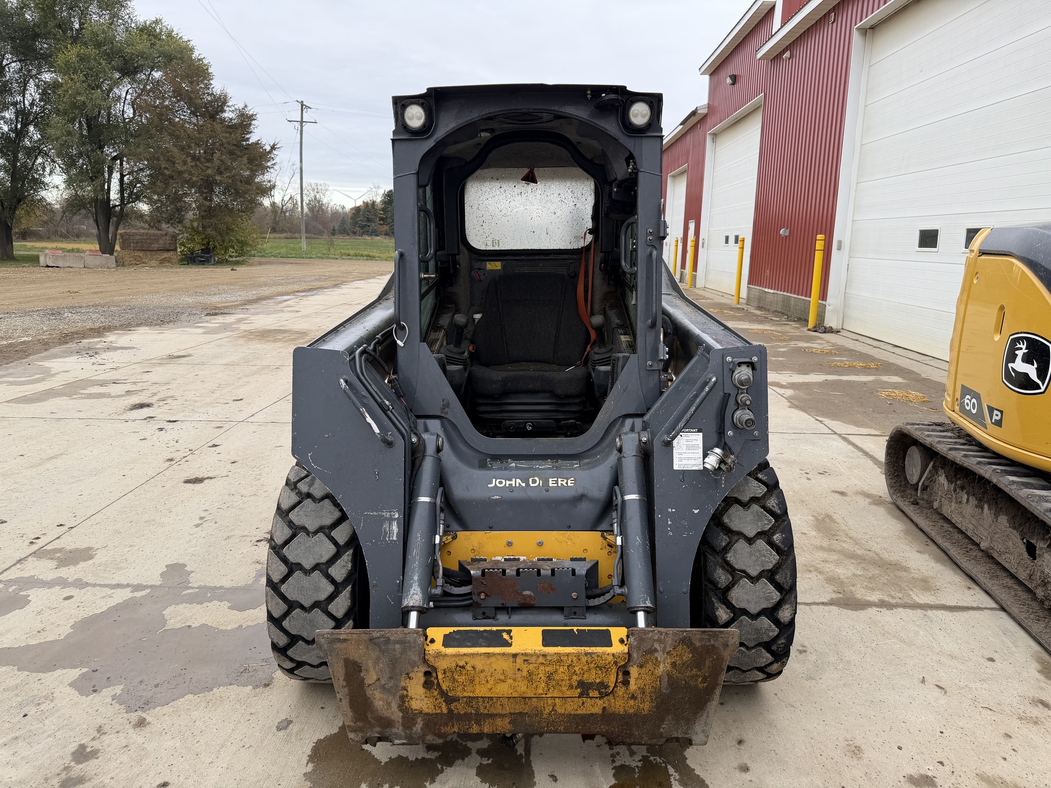 2020 John Deere 324G Image 3