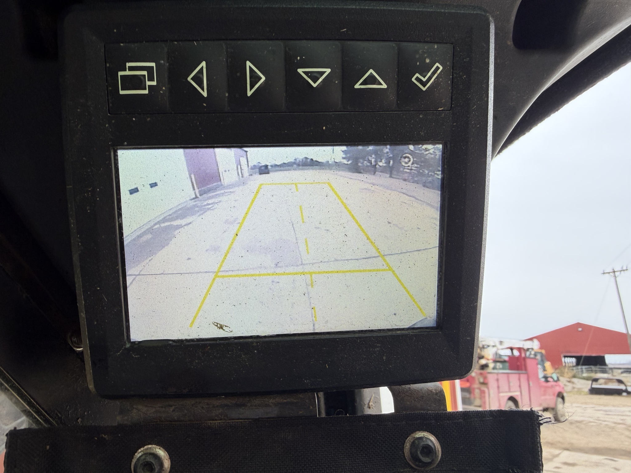 2020 John Deere 324G Image 11