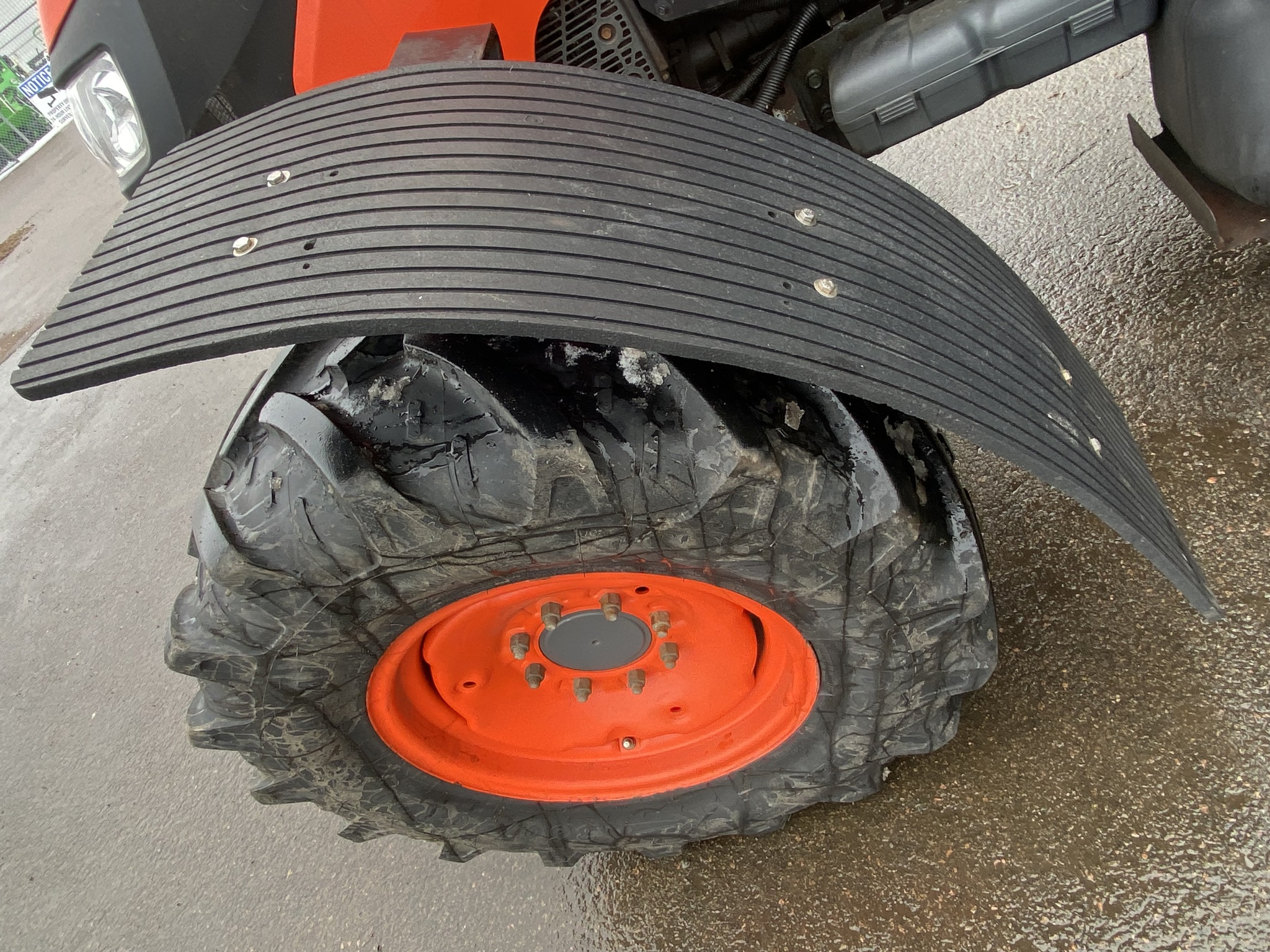 2016 Kubota M7060 Image 6