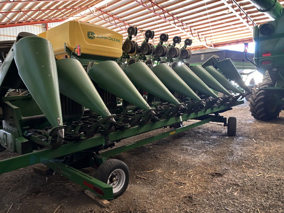 Used 2004 John Deere 893 Corn and Row Crop headers at Koenig Equipment in Anna, OH - Photo1