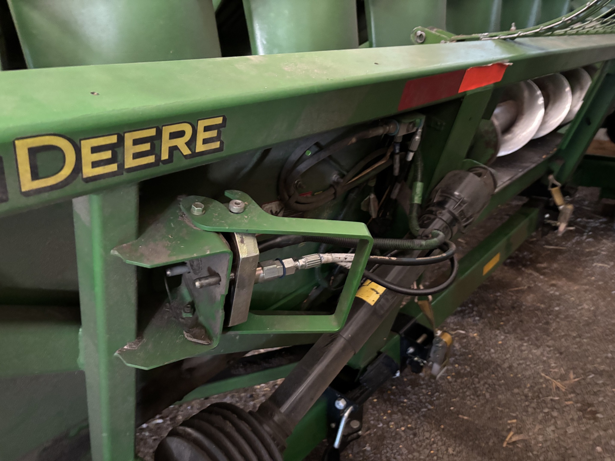 Used 2004 John Deere 893 Corn and Row Crop headers at Koenig Equipment in Anna, OH - PhotoXL4