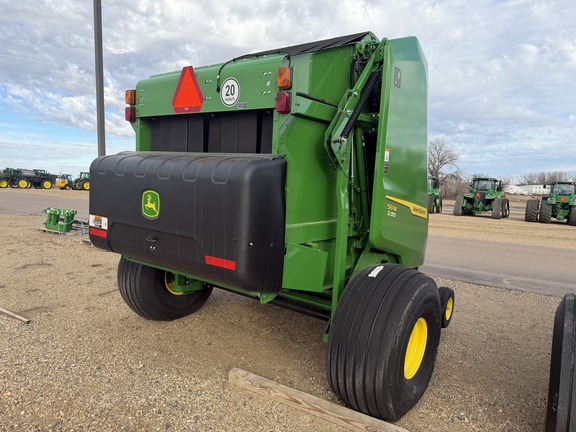 2025 John Deere 561M - Photo2