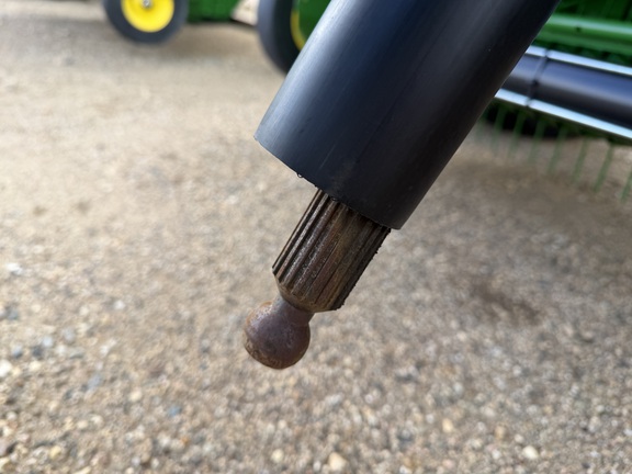 2025 John Deere 561M - Photo17