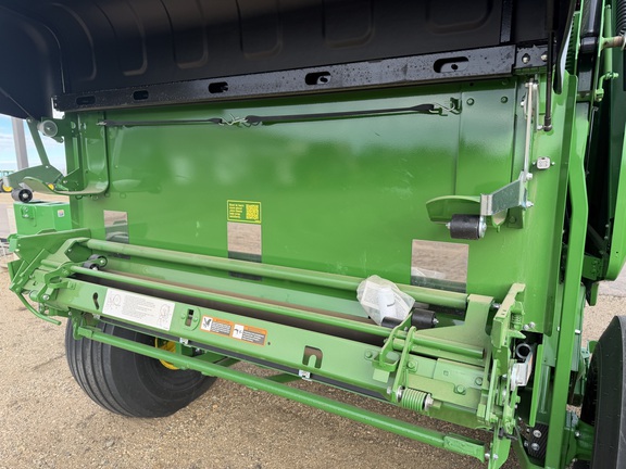 2025 John Deere 561M - Photo27