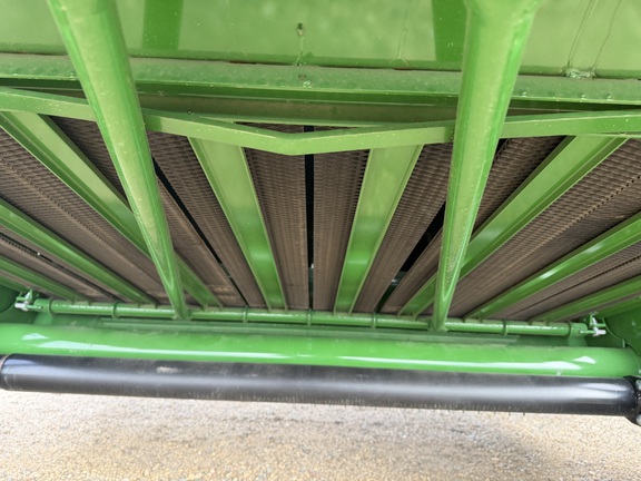 2025 John Deere 561M - Photo29