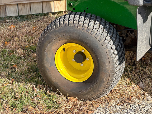 2024 John-Deere TX 4X2