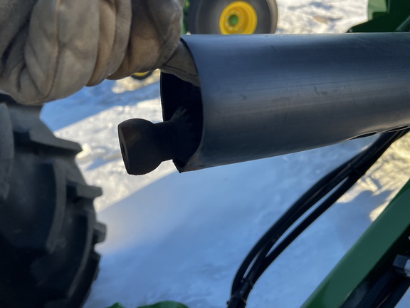 2024 John Deere 561R - Photo18