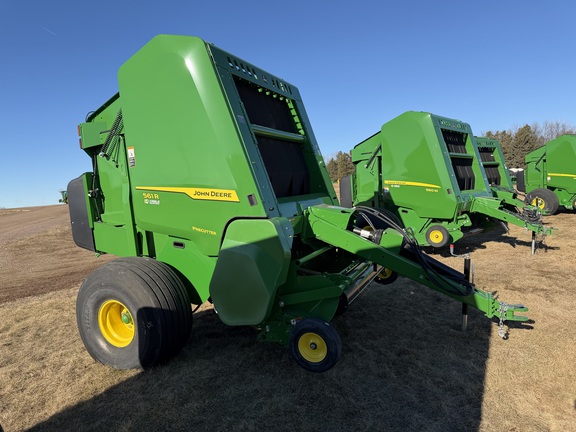 2024 John Deere 561R - Photo2