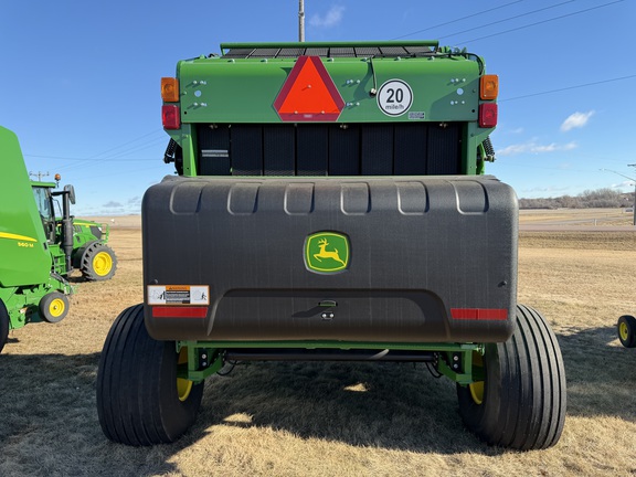 2024 John Deere 561R - Photo4