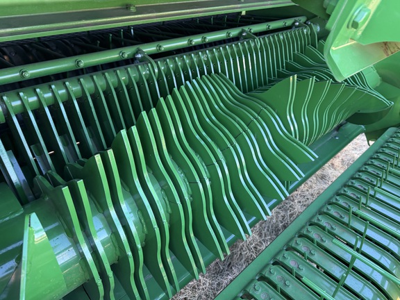 2024 John Deere 561R - Photo24