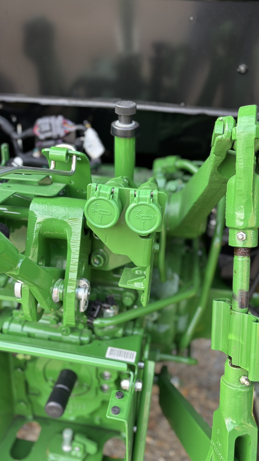 2025 John Deere 5060E Image 13