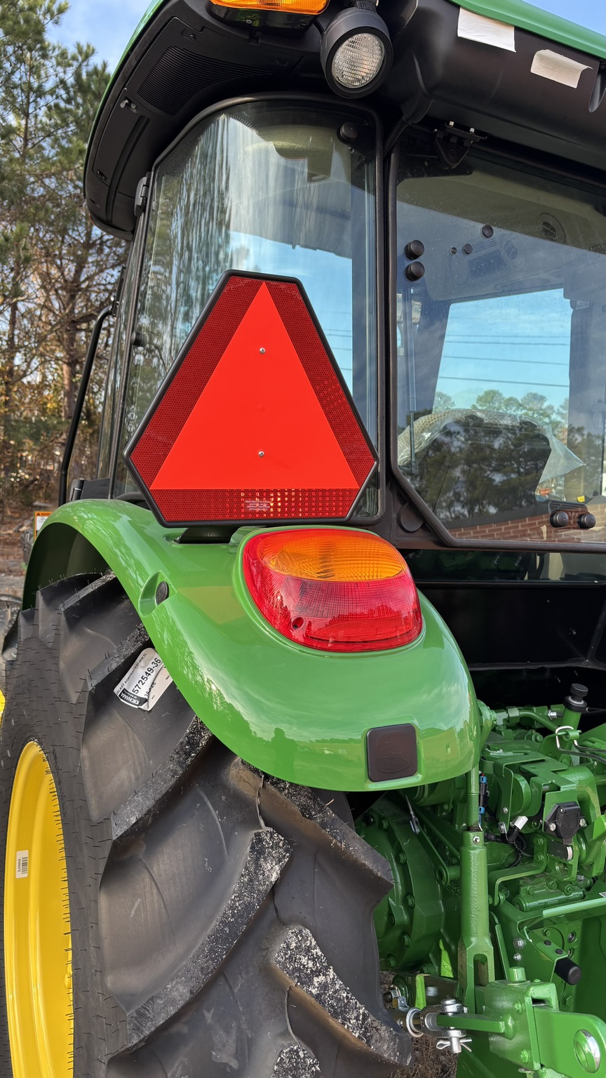 2025 John Deere 5060E Image 5