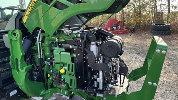 2025 John Deere 5060E-11