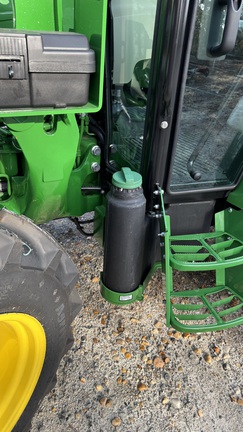 2025 John Deere 5060E-8
