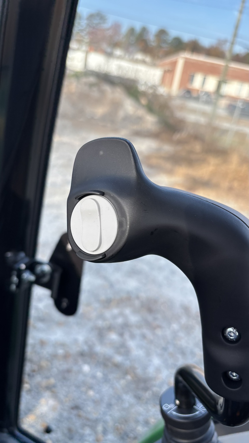 2025 John Deere 5060E Image 22