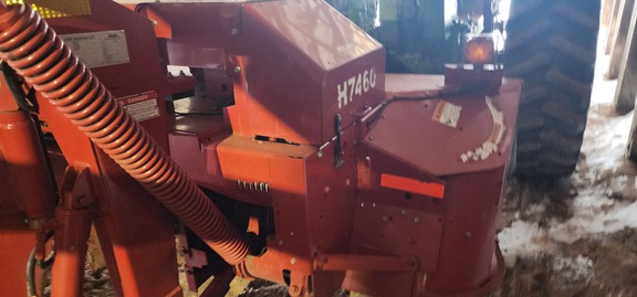 Photo of 2012 New Holland H7460