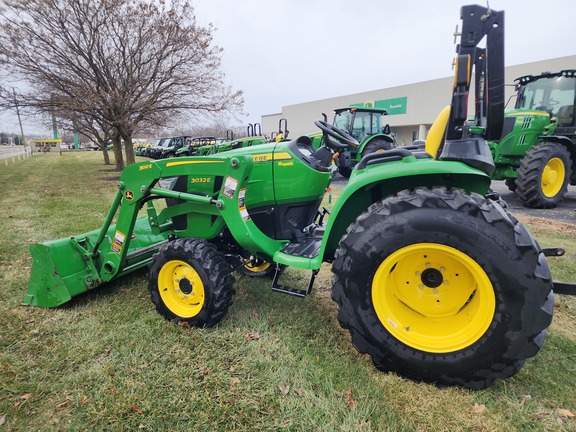 2024 John-Deere 3032E