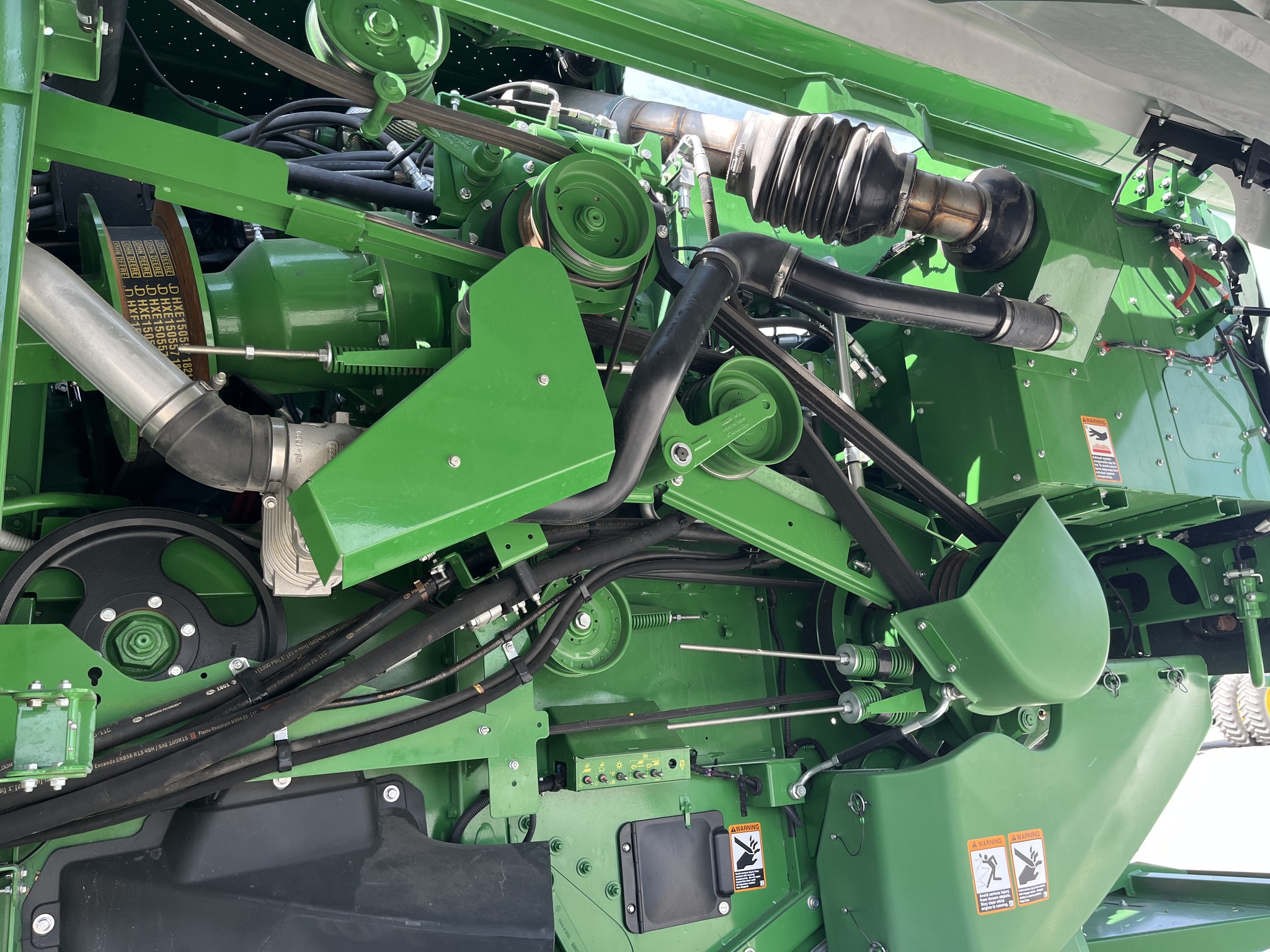  2022 John Deere S770 at Heritage Tractor in Seneca, KS
