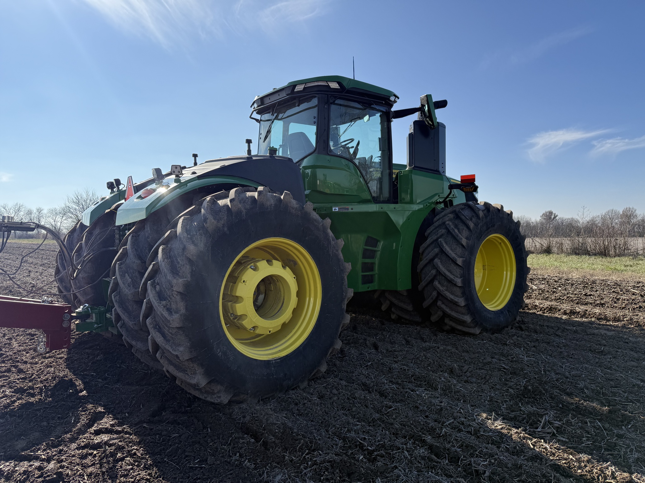  2025 John Deere 9R 540 at Heritage Tractor in Nevada, MO
