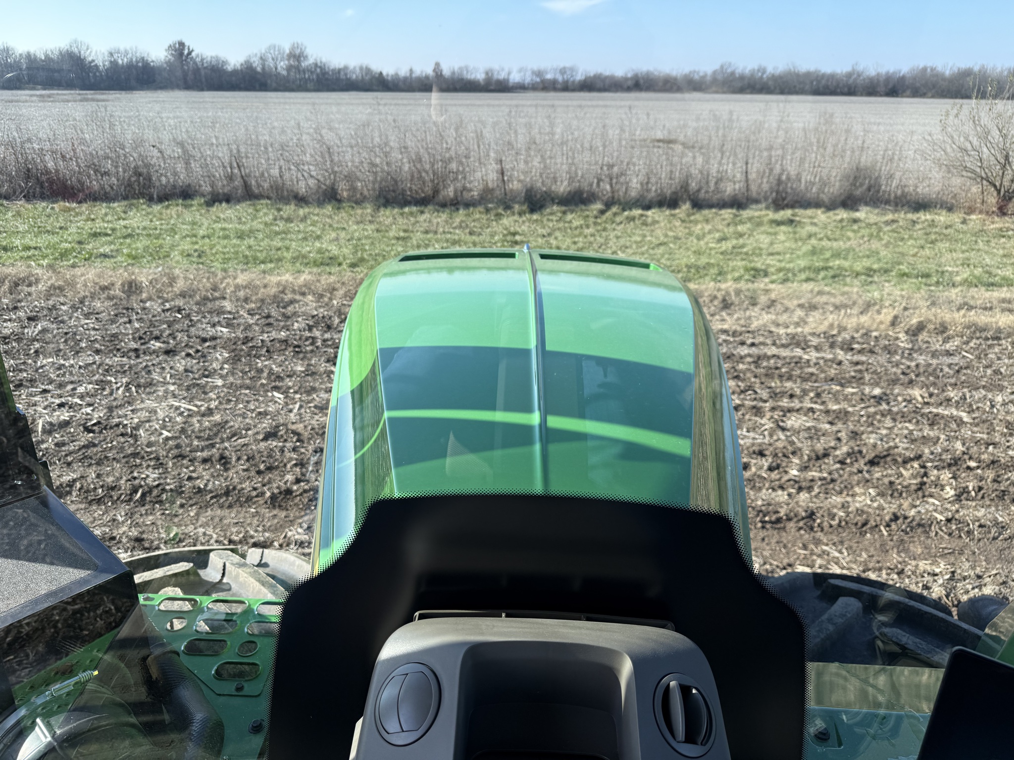  2025 John Deere 9R 540 at Heritage Tractor in Nevada, MO