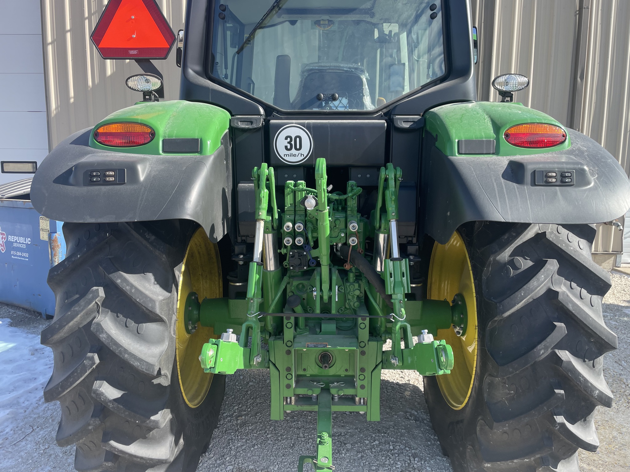  2025 John Deere 6M 130 at Heritage Tractor in Geneseo, IL