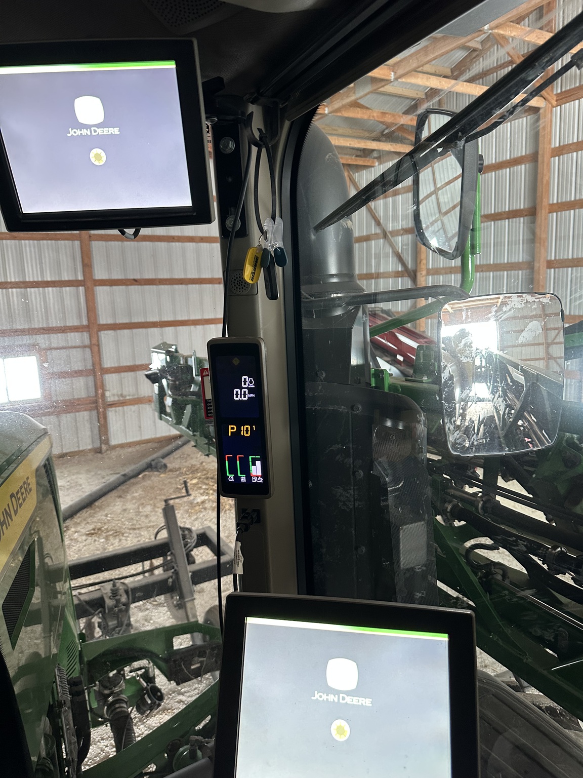  2022 John Deere 410R at Heritage Tractor in Galesburg, IL
