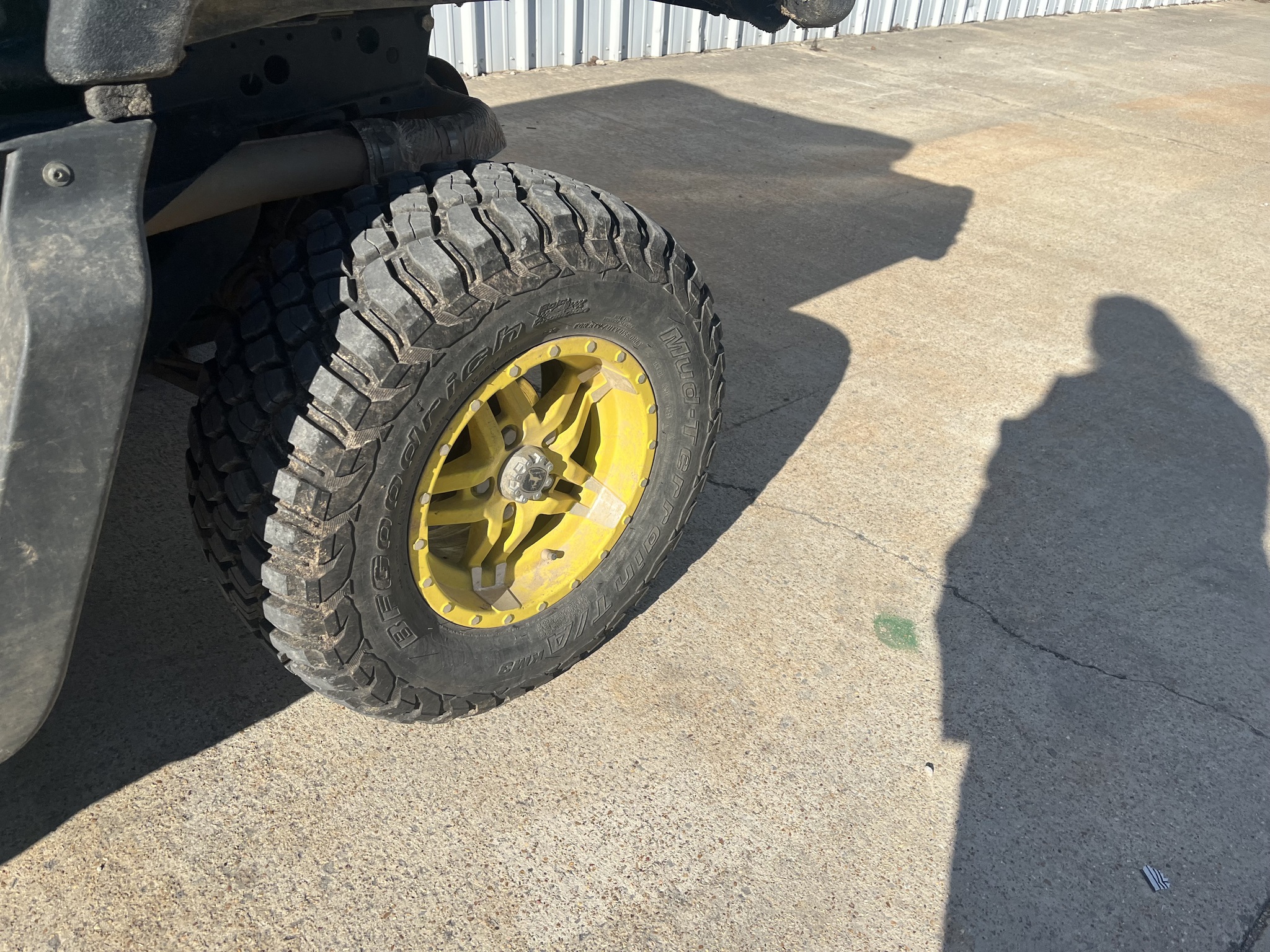  2023 John Deere XUV 835M at Heritage Tractor in West Plains, MO