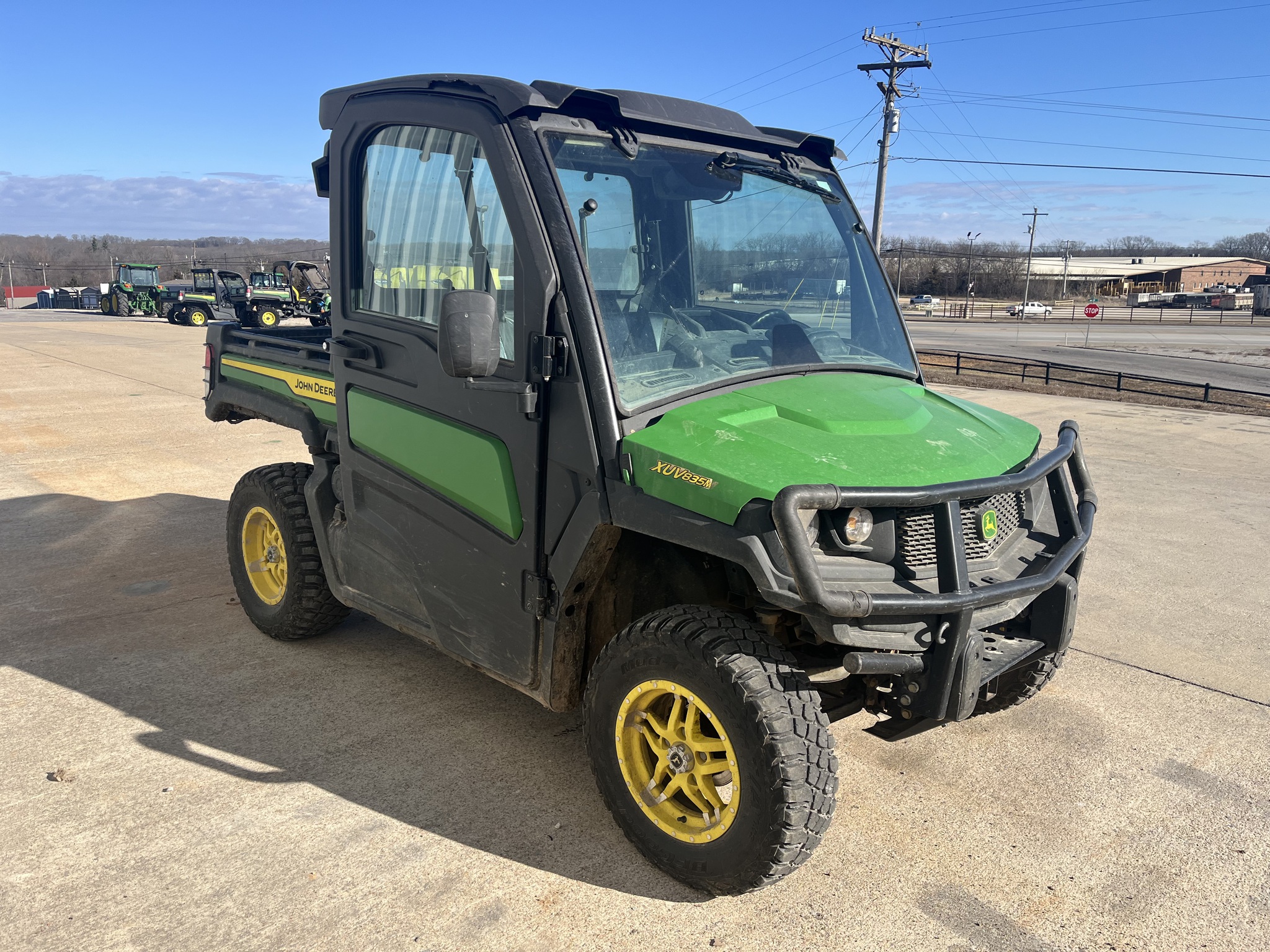  2023 John Deere XUV 835M at Heritage Tractor in West Plains, MO
