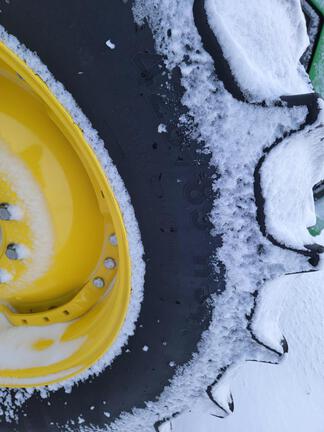 2025 John Deere 8R 280 - Photo16