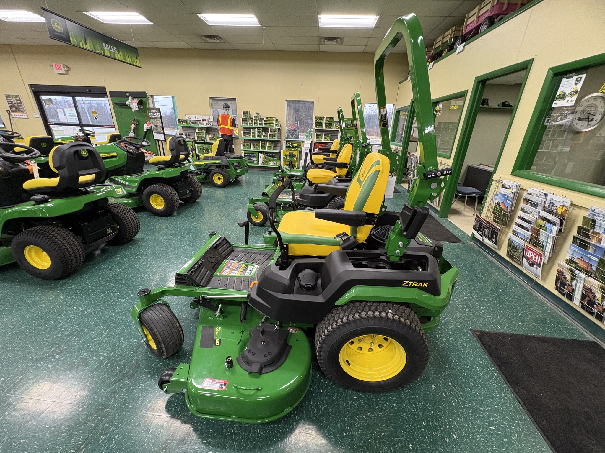 2026 John Deere Z530R Image 7