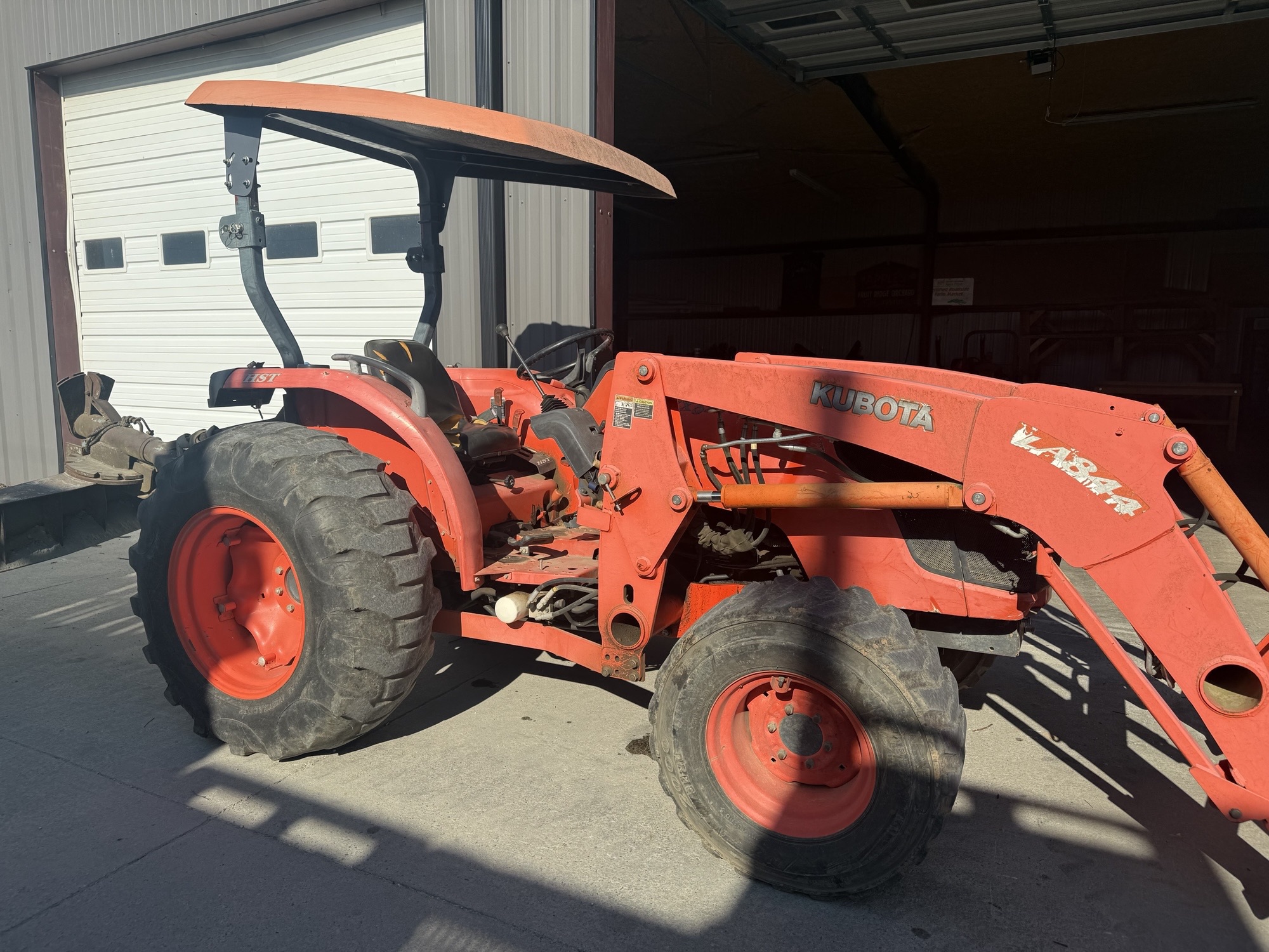 2014 Kubota MX5100 Image 1