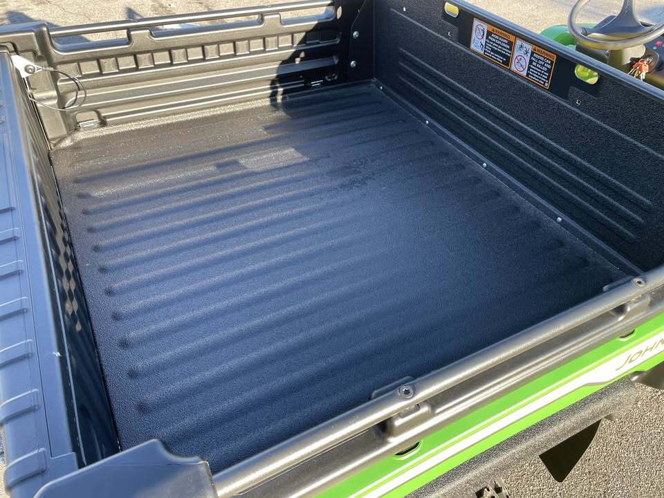 2025 John Deere TX 4X2 Image 7