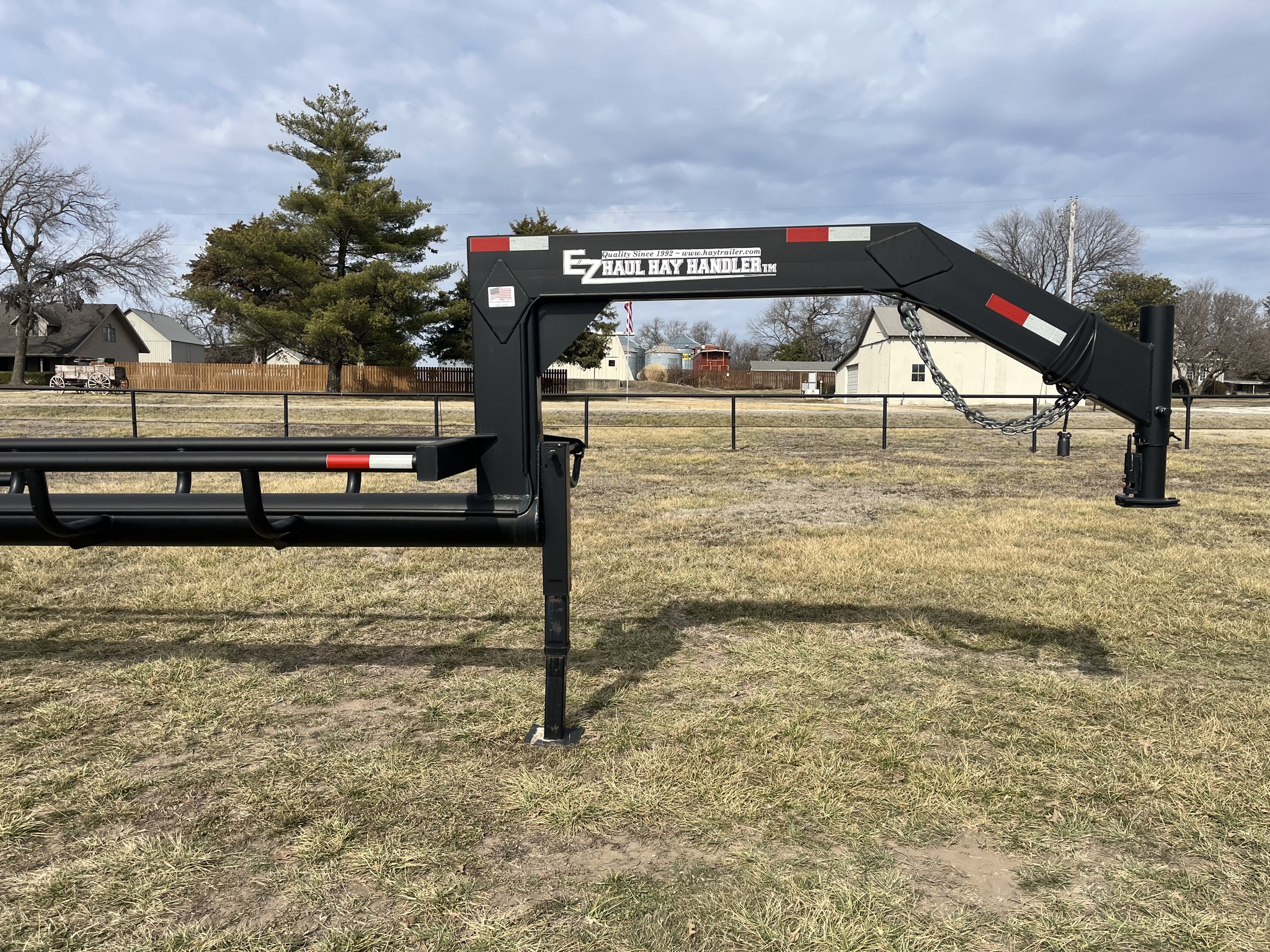  2022 E-Z Trail G32 EZ HAUL HAY HANDLER 32' at Heritage Tractor in Lockwood, MO