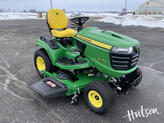 Photo of 2024 John Deere X750