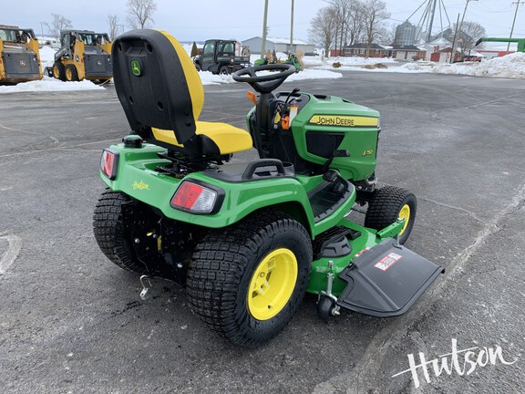 Photo of 2024 John Deere X750