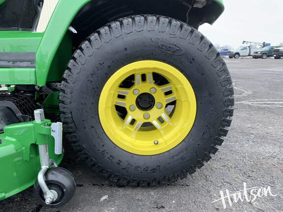 Photo of 2024 John Deere X750