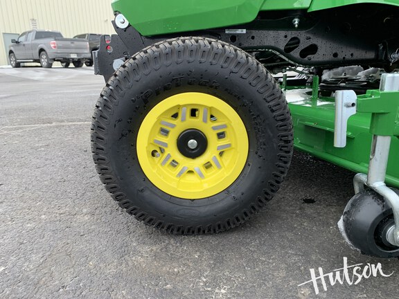 Photo of 2024 John Deere X750