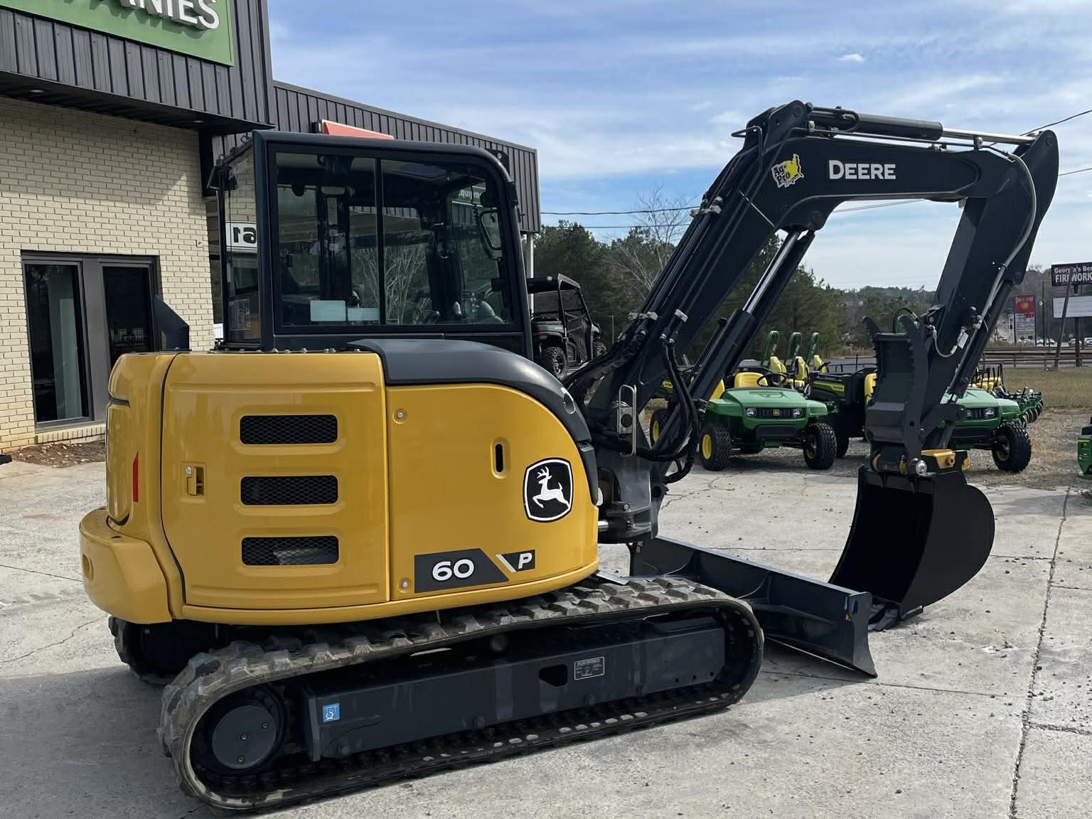 2026 John Deere 60 P Image 3