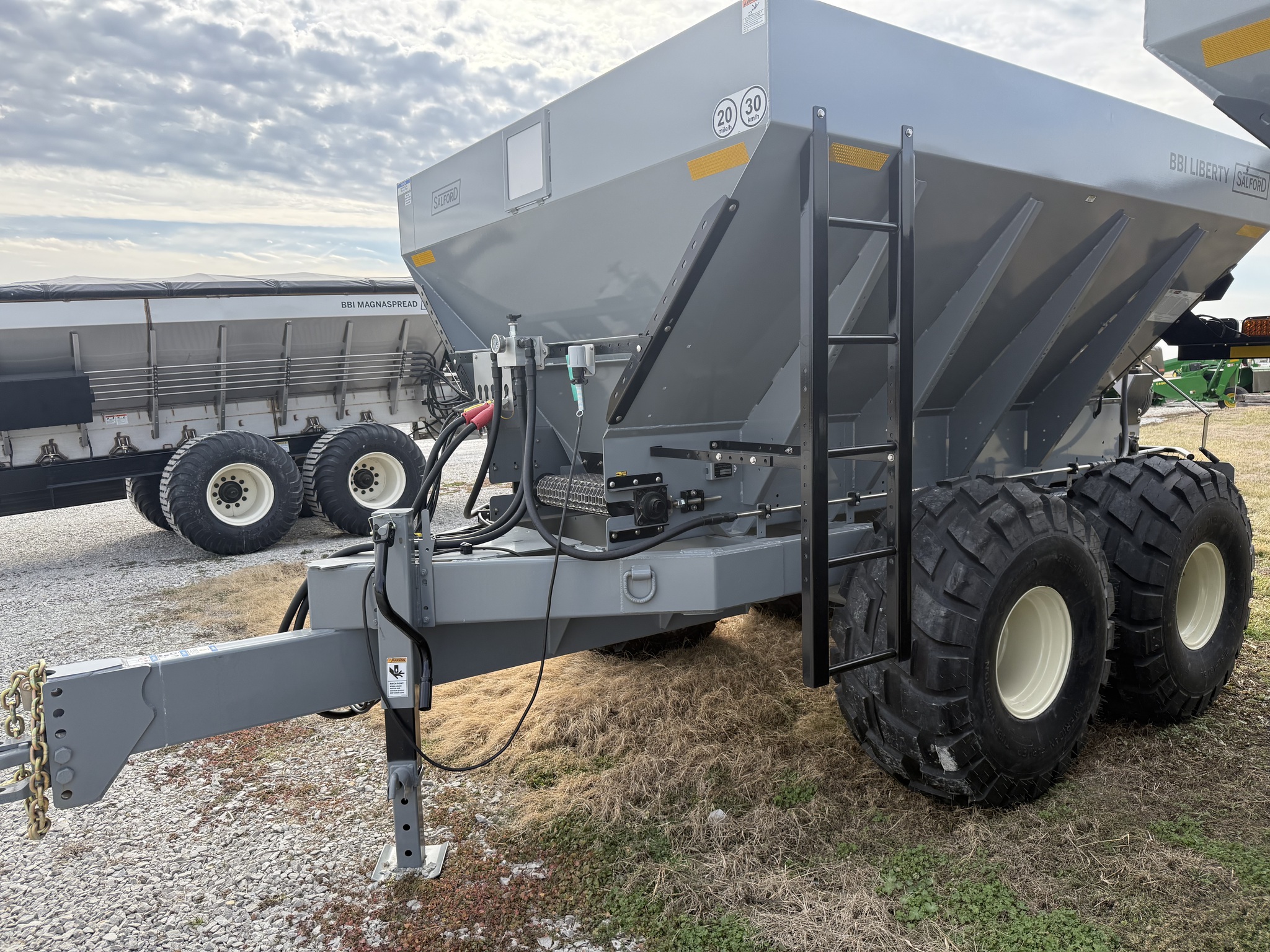  2025 BBI LIBERTY PT 10' at Heritage Tractor in Nevada, MO