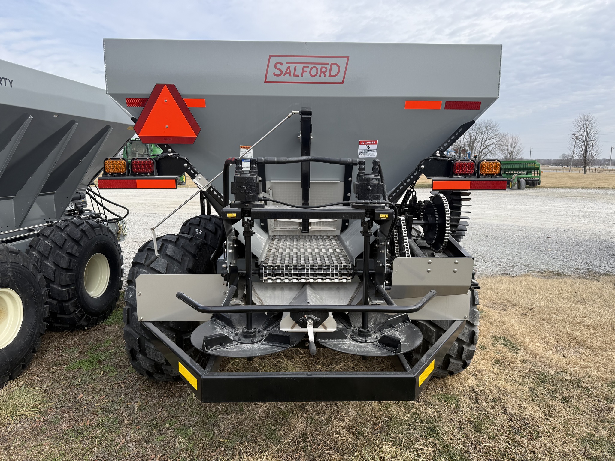  2025 BBI LIBERTY PT 10' at Heritage Tractor in Nevada, MO