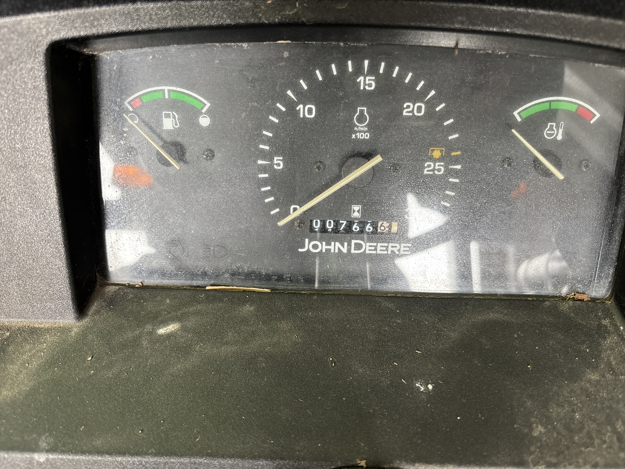 Used 2011 John Deere 5055E Utility Tractors at Koenig Equipment in Urbana, OH - PhotoXL13