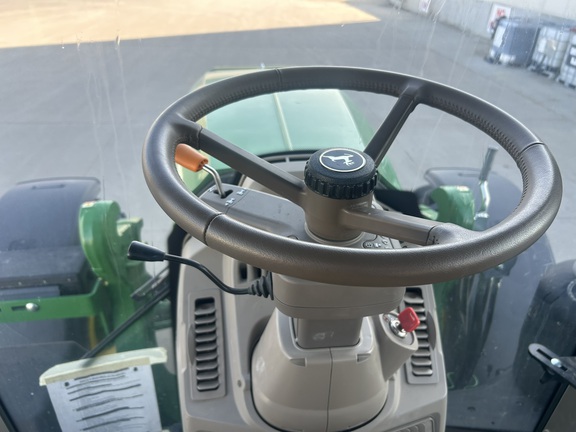 2025 John Deere 6M 155 (12th thumbnail)