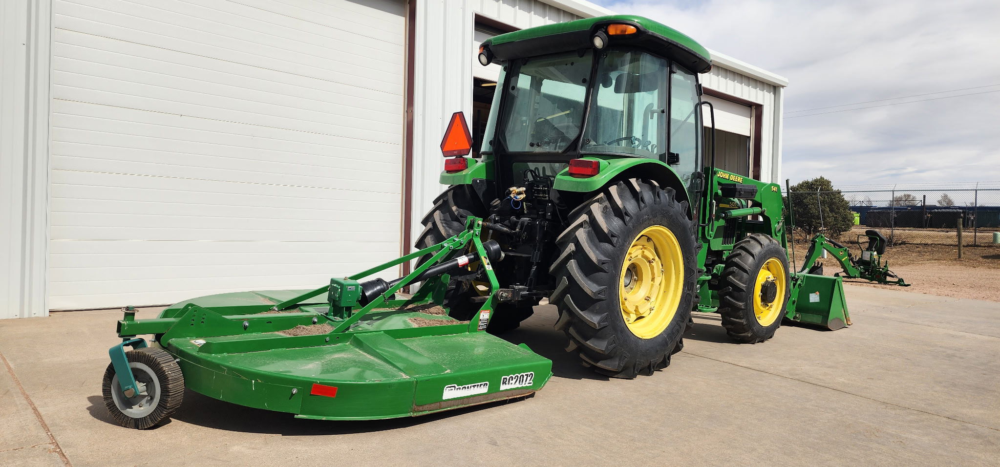 2003 John Deere 5420 Image 3