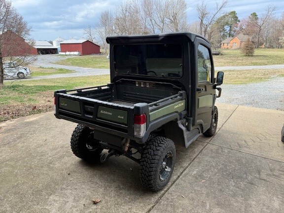 Photo of 2021 John Deere XUV 835M