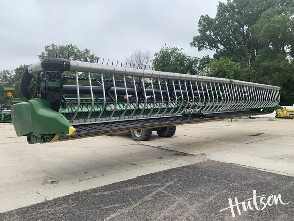 Photo of 2019 John Deere 745FD