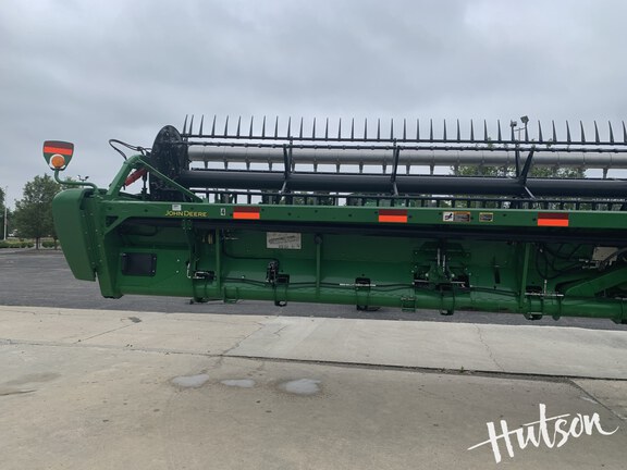 Photo of 2019 John Deere 745FD