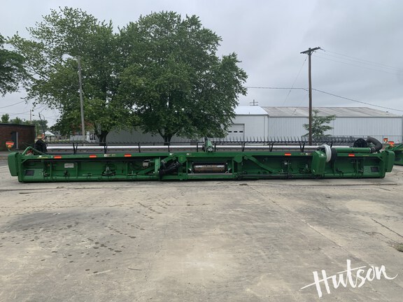 Photo of 2019 John Deere 745FD