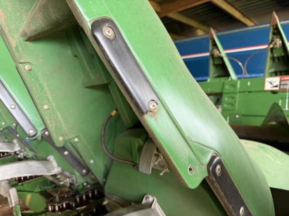 Photo of 2023 John Deere C12R
