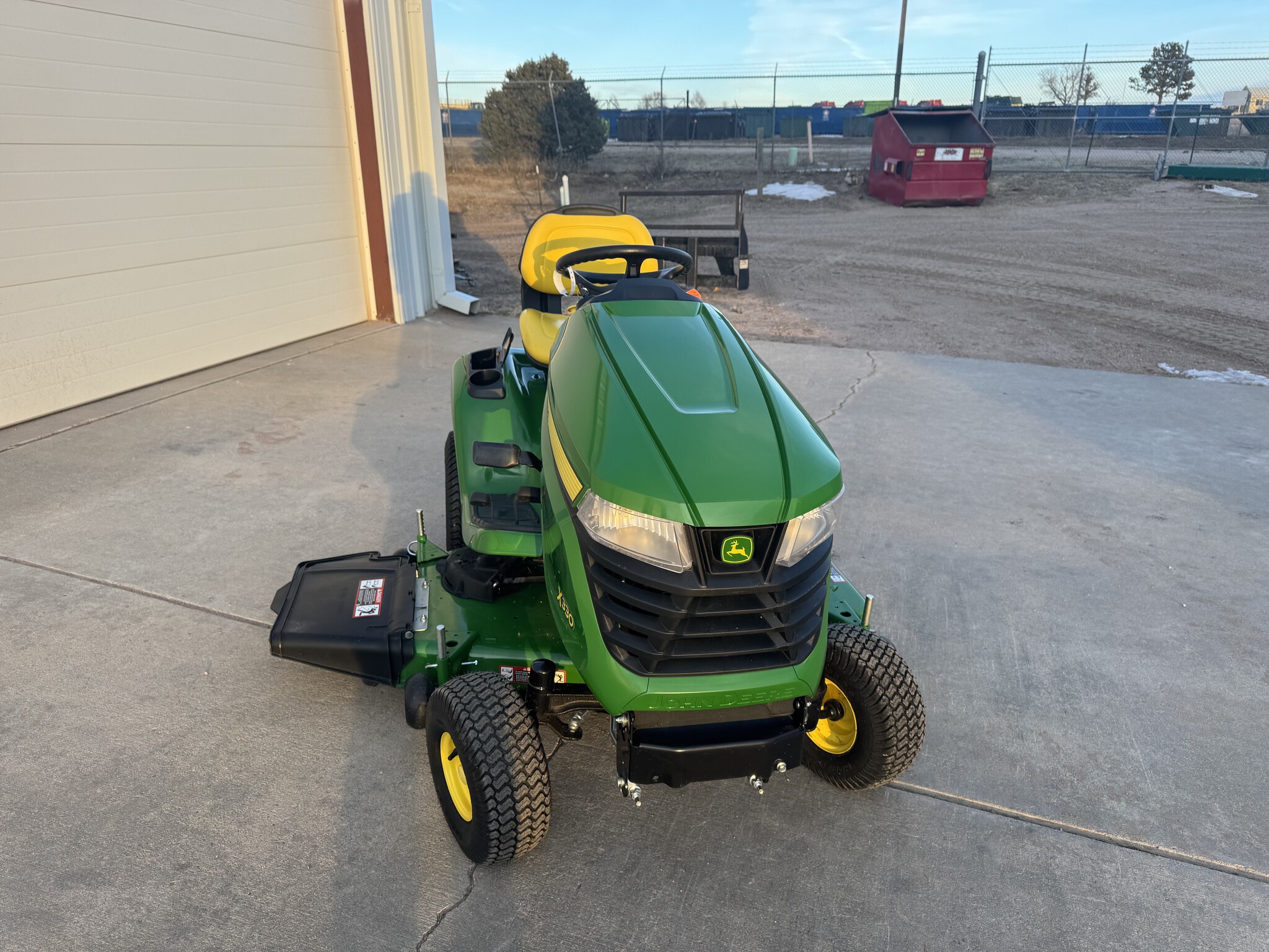 2024 John Deere X330B Image 2