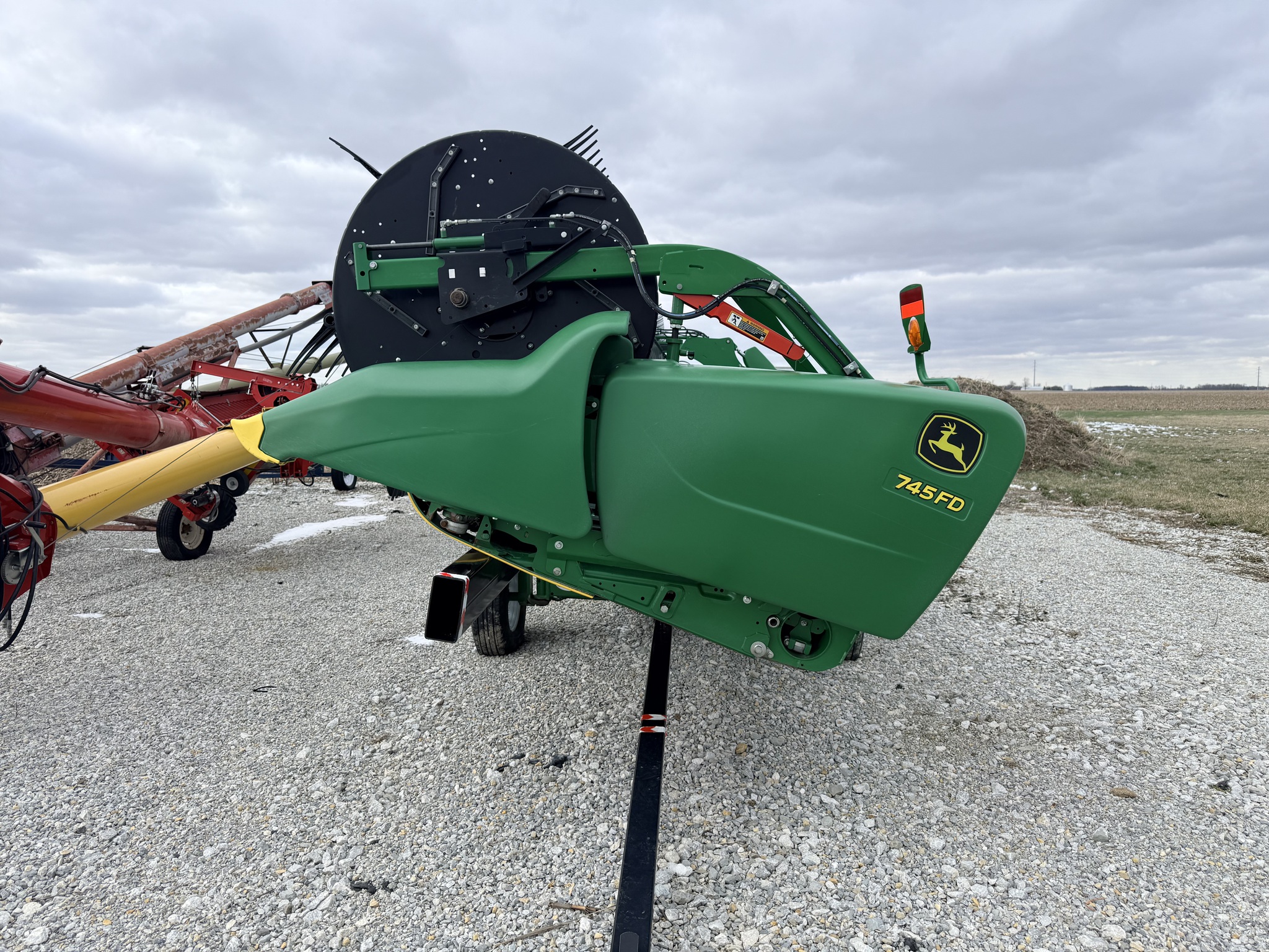 2019 John Deere 745FD Image 2